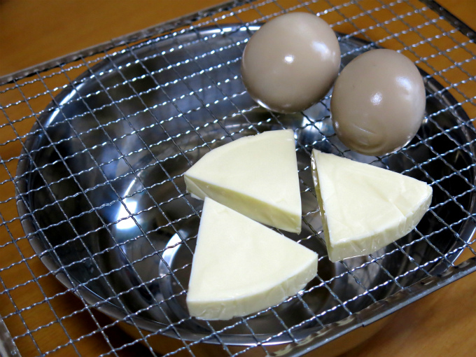 003 ワンルームでも手軽に燻製が楽しめる！300円で作れる工作不要の燻製器